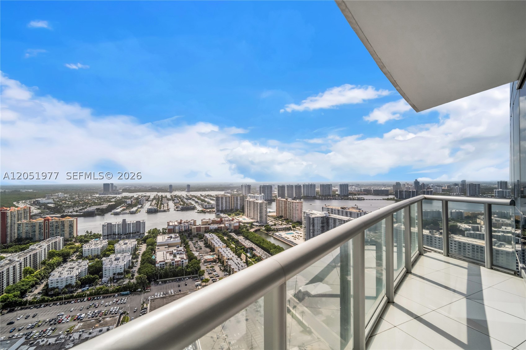 17121 Collins Avenue #4205, Sunny Isles Beach FL 33160