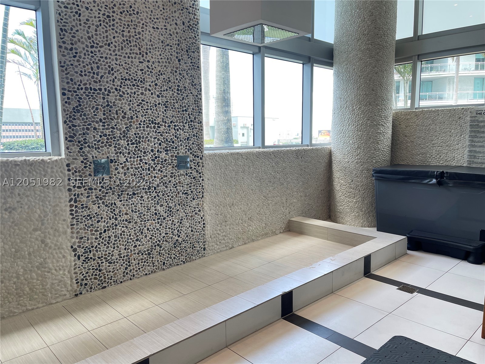 92 SW 3rd St #5012, Miami FL 33130
