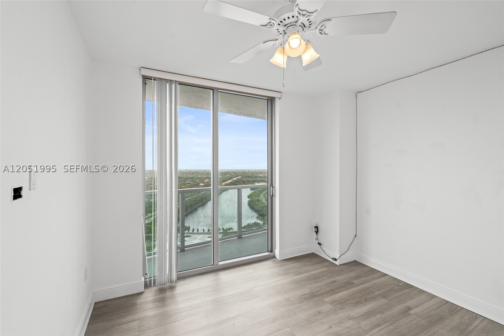 2681 N Flamingo Rd #2205S, Sunrise FL 33323