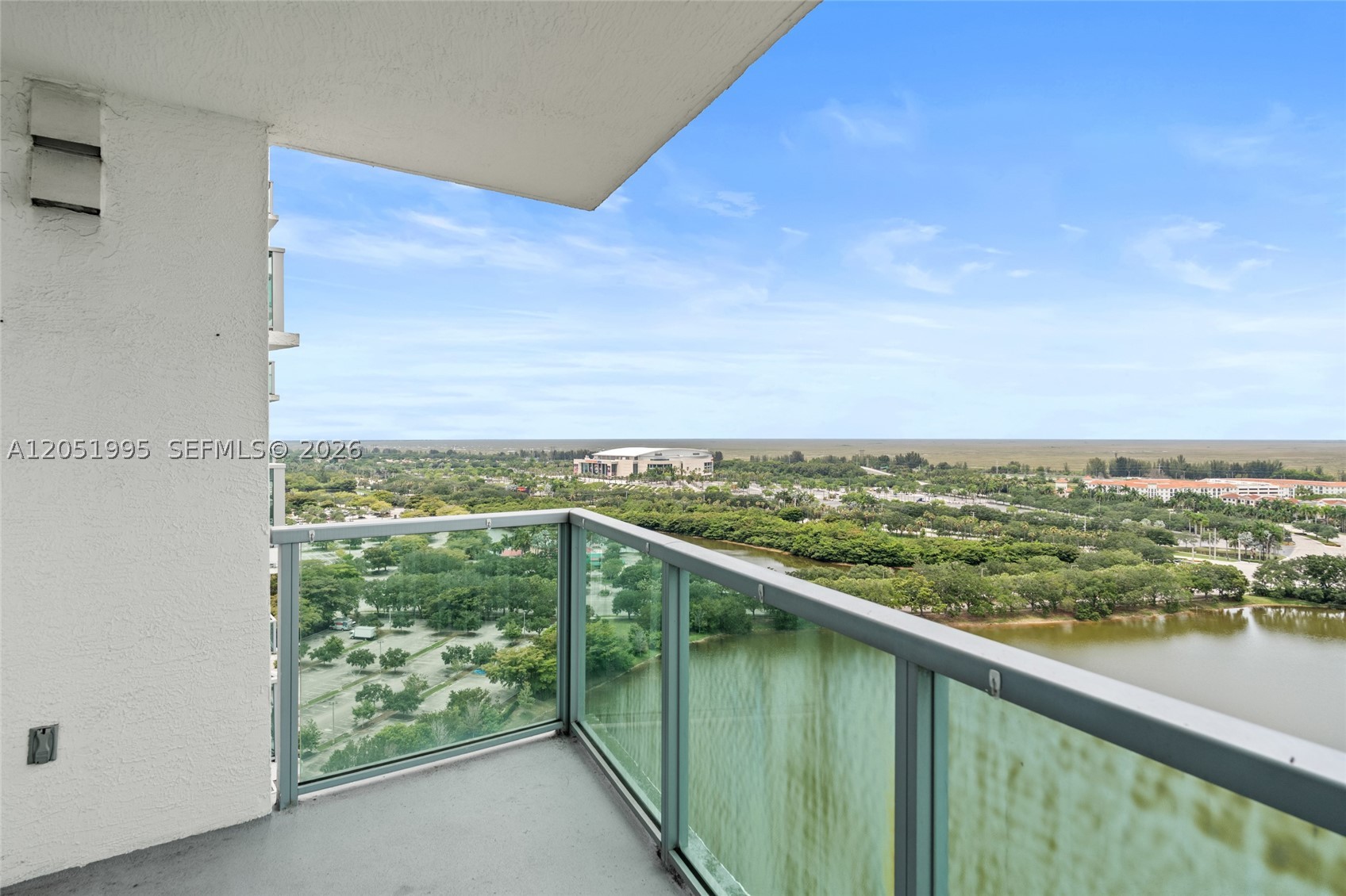 2681 N Flamingo Rd #2205S, Sunrise FL 33323