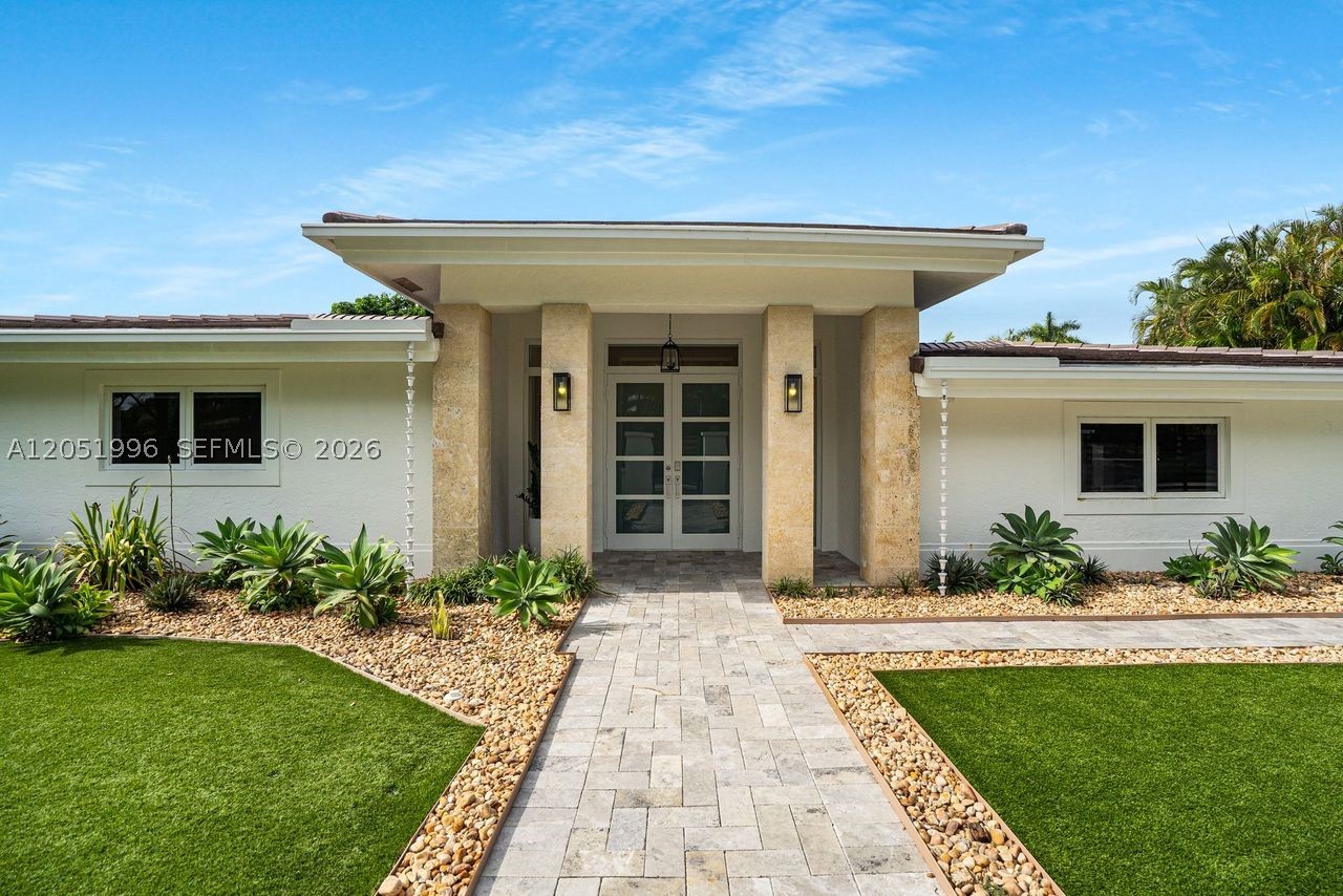 6370 SW 144th St, Coral Gables FL 33158