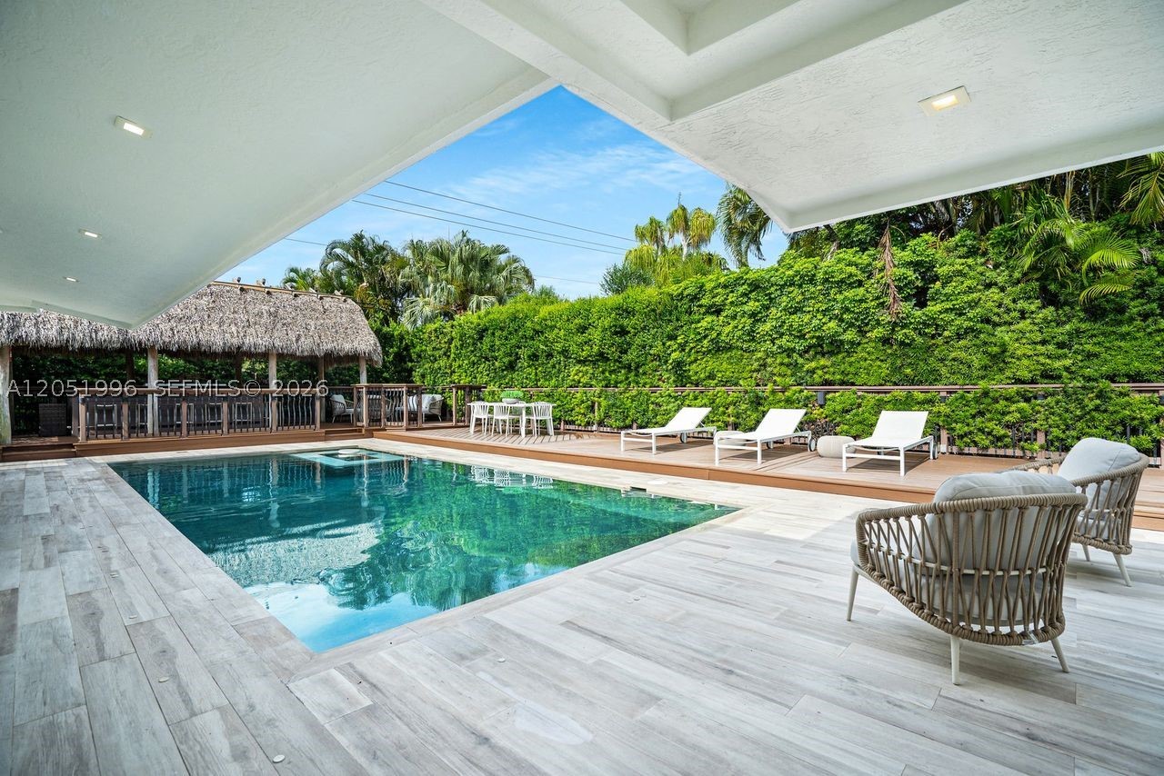 6370 SW 144th St, Coral Gables FL 33158