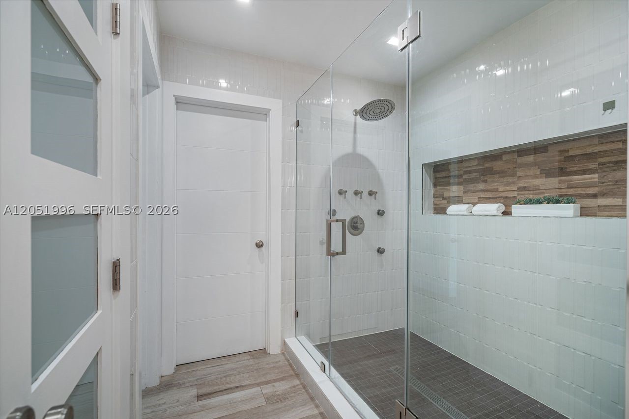 6370 SW 144th St, Coral Gables FL 33158