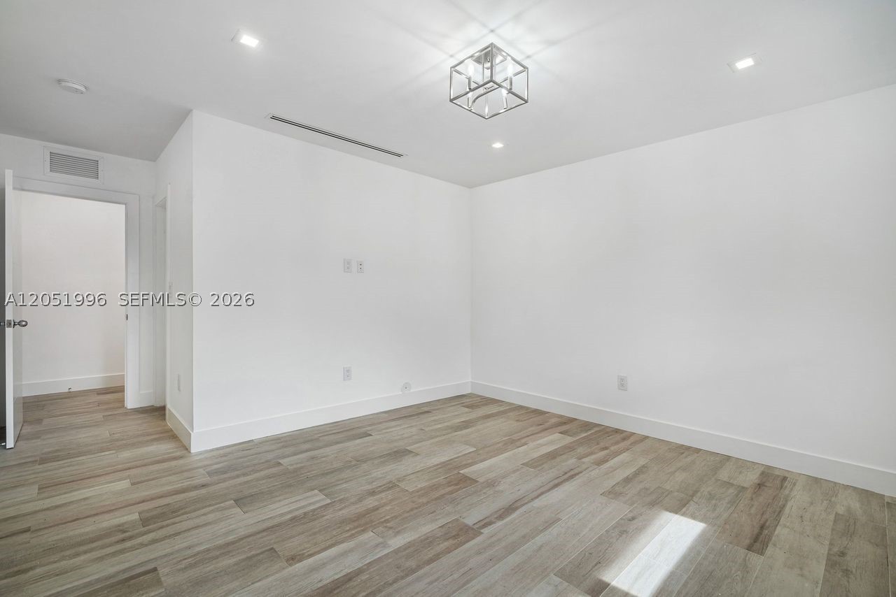 6370 SW 144th St, Coral Gables FL 33158