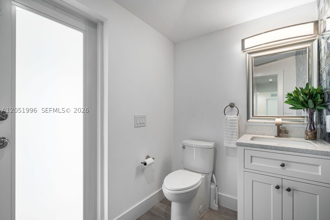 6370 SW 144th St, Coral Gables FL 33158