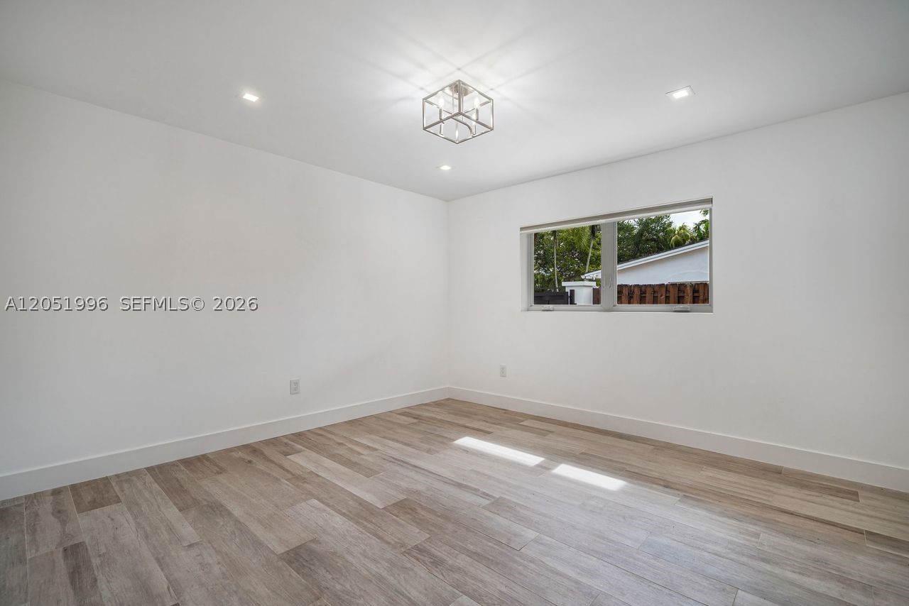 6370 SW 144th St, Coral Gables FL 33158