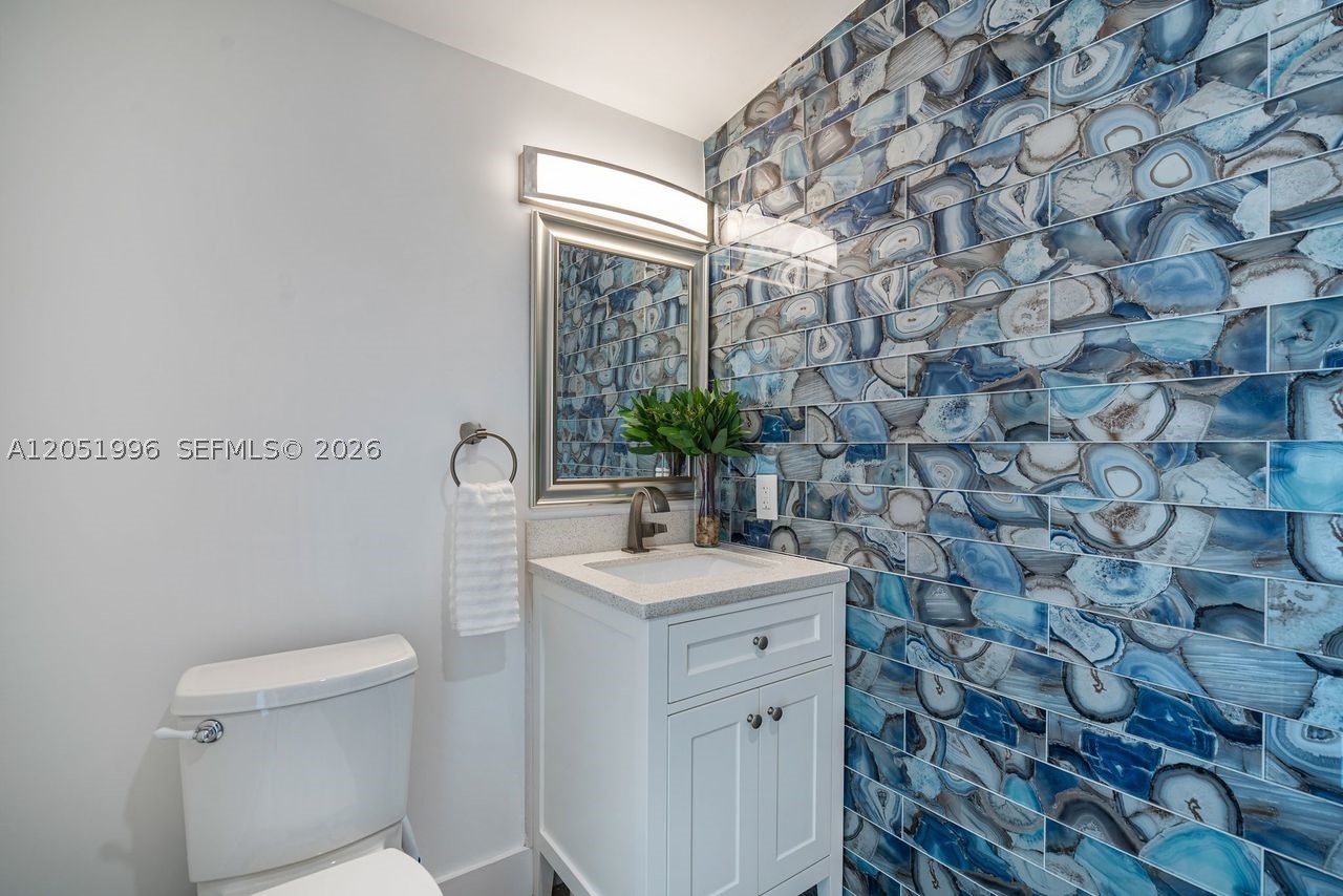 6370 SW 144th St, Coral Gables FL 33158