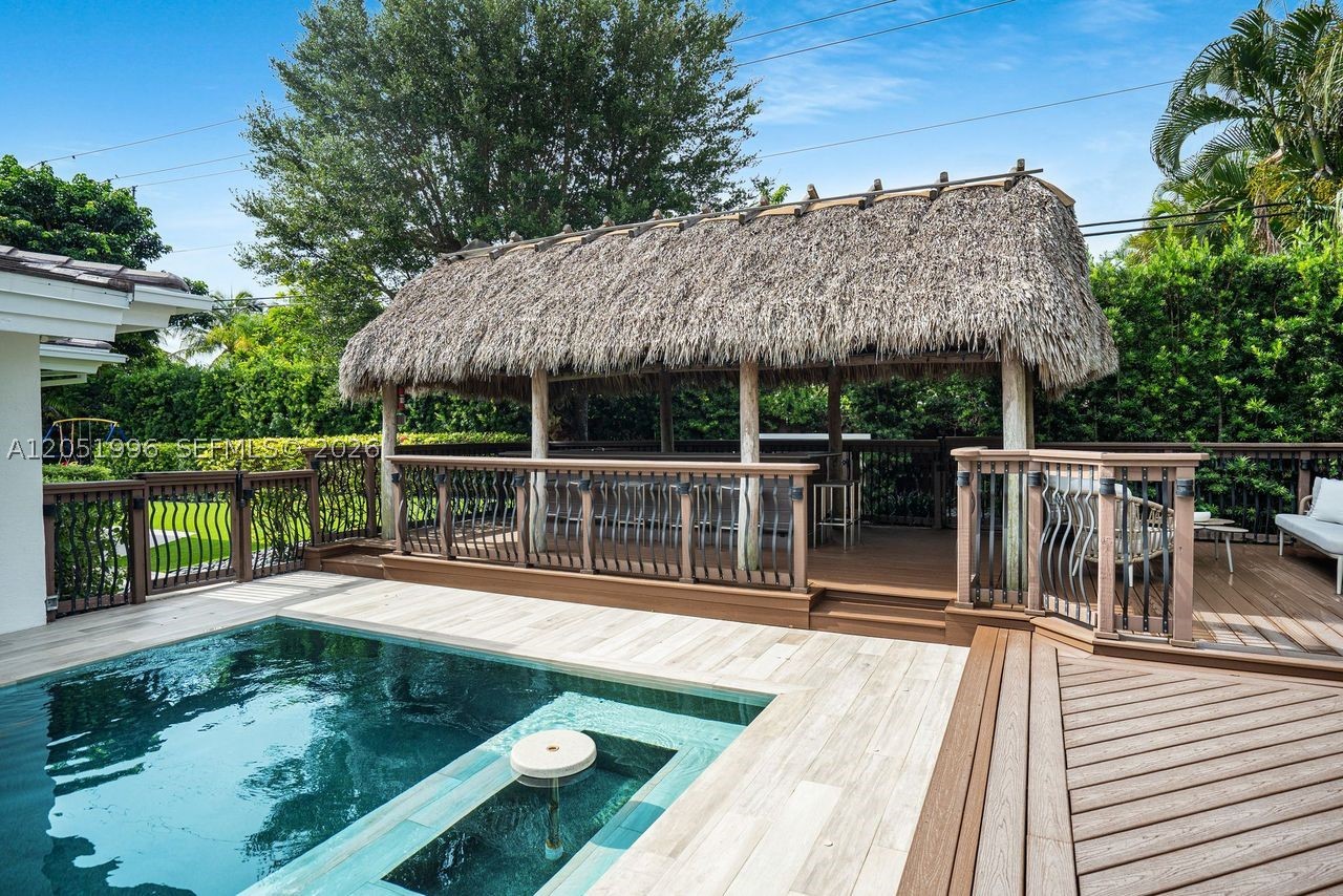 6370 SW 144th St, Coral Gables FL 33158