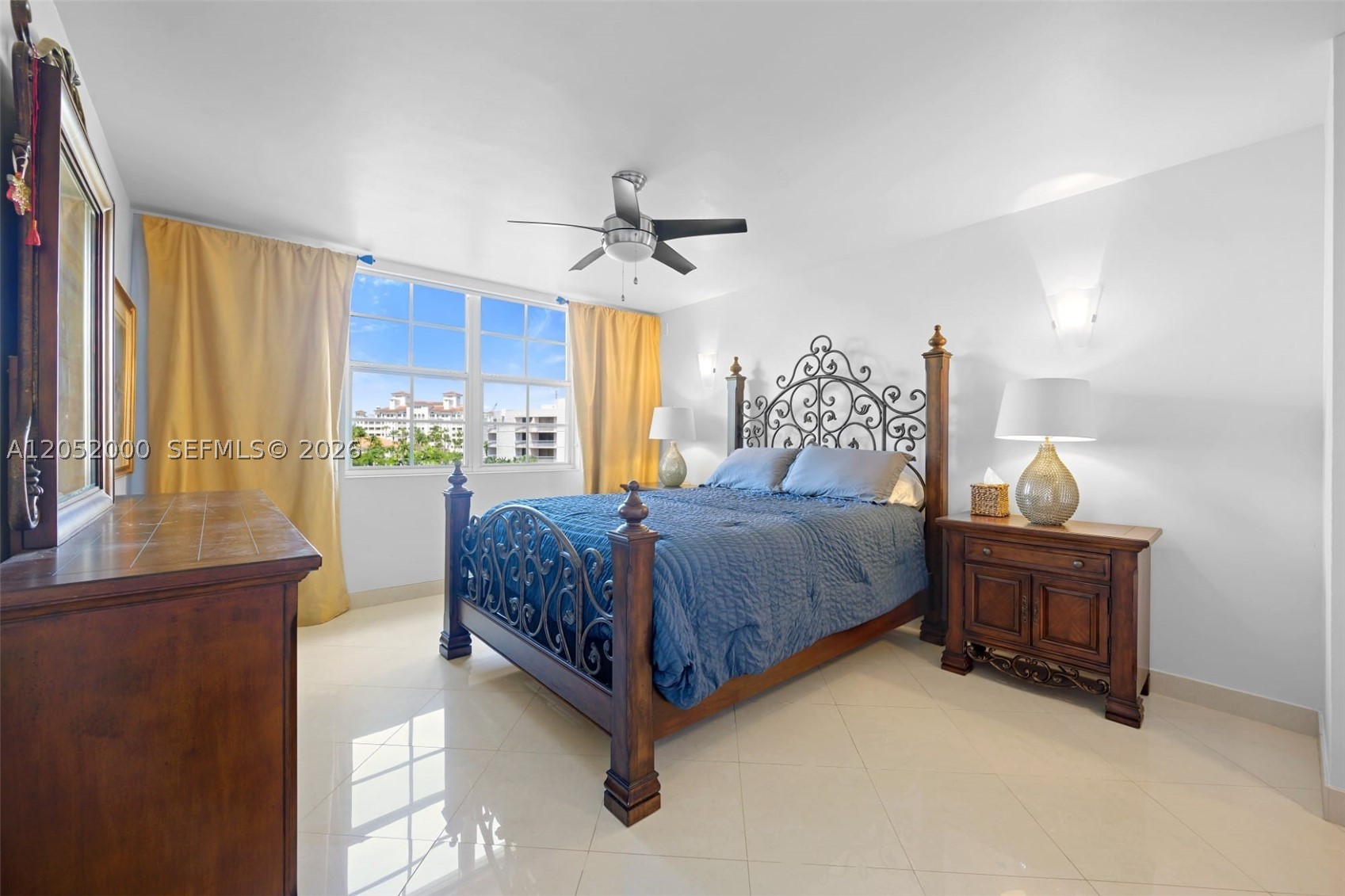 19999 E Country Club Dr #1406, Aventura FL 33180