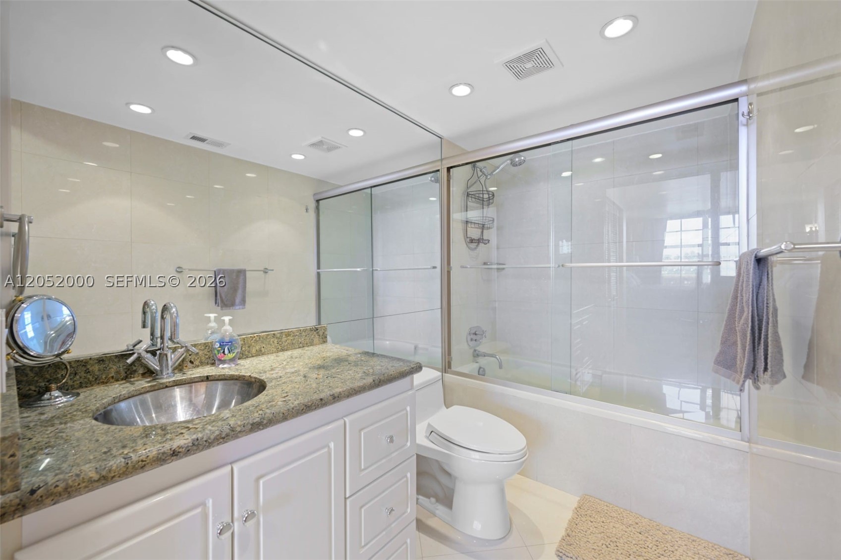 19999 E Country Club Dr #1406, Aventura FL 33180