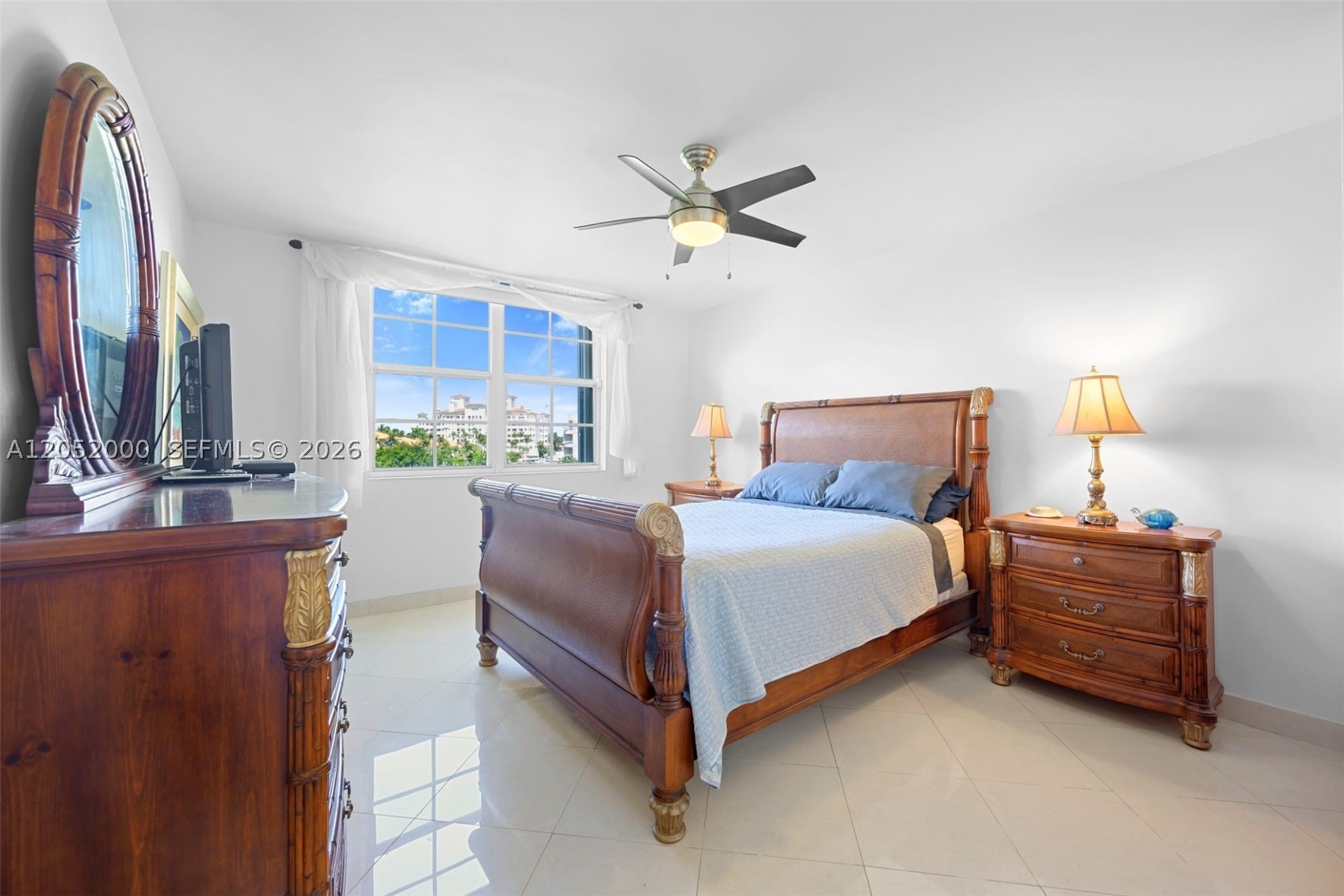19999 E Country Club Dr #1406, Aventura FL 33180