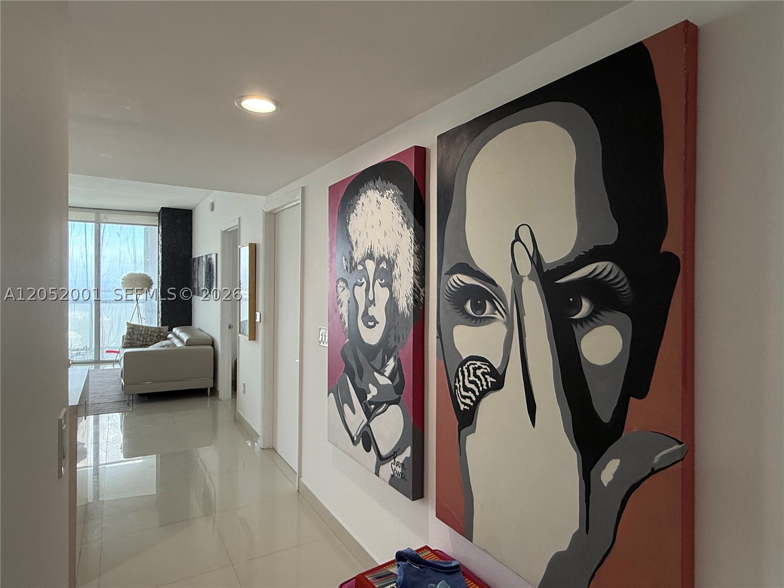 475 Brickell Ave #3207, Miami FL 33131