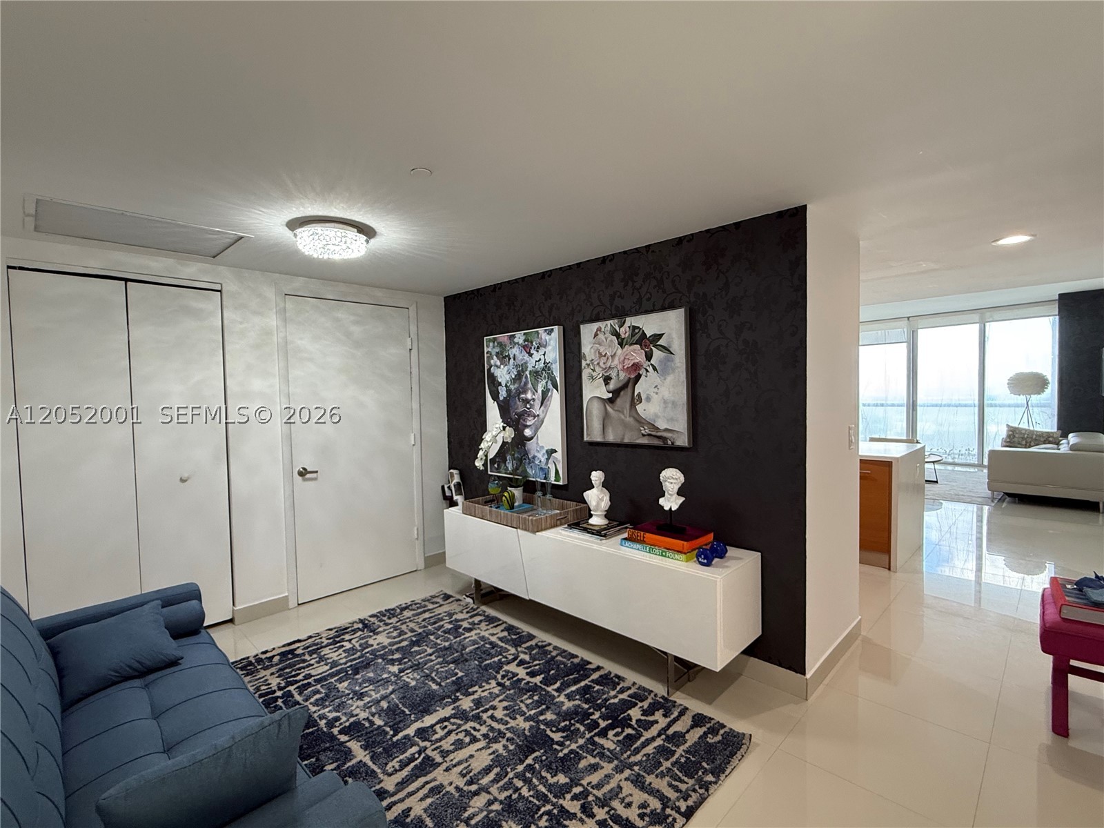 475 Brickell Ave #3207, Miami FL 33131