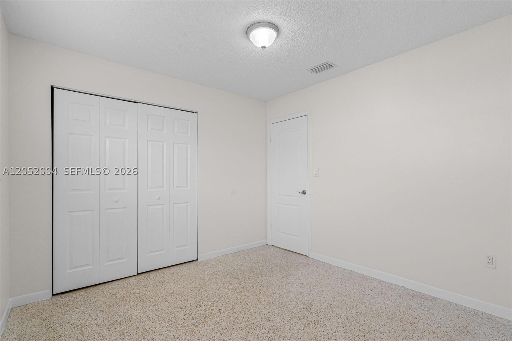 1333 W 37th St, Hialeah FL 33012