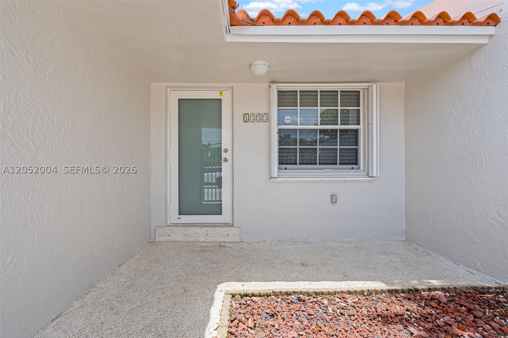 1333 W 37th St, Hialeah FL 33012