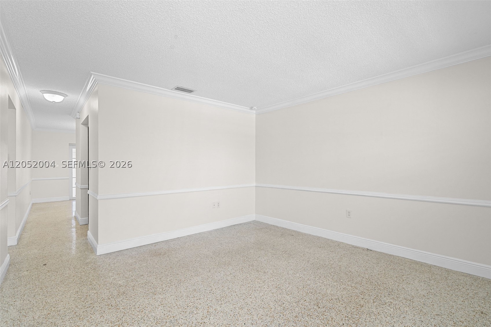 1333 W 37th St, Hialeah FL 33012