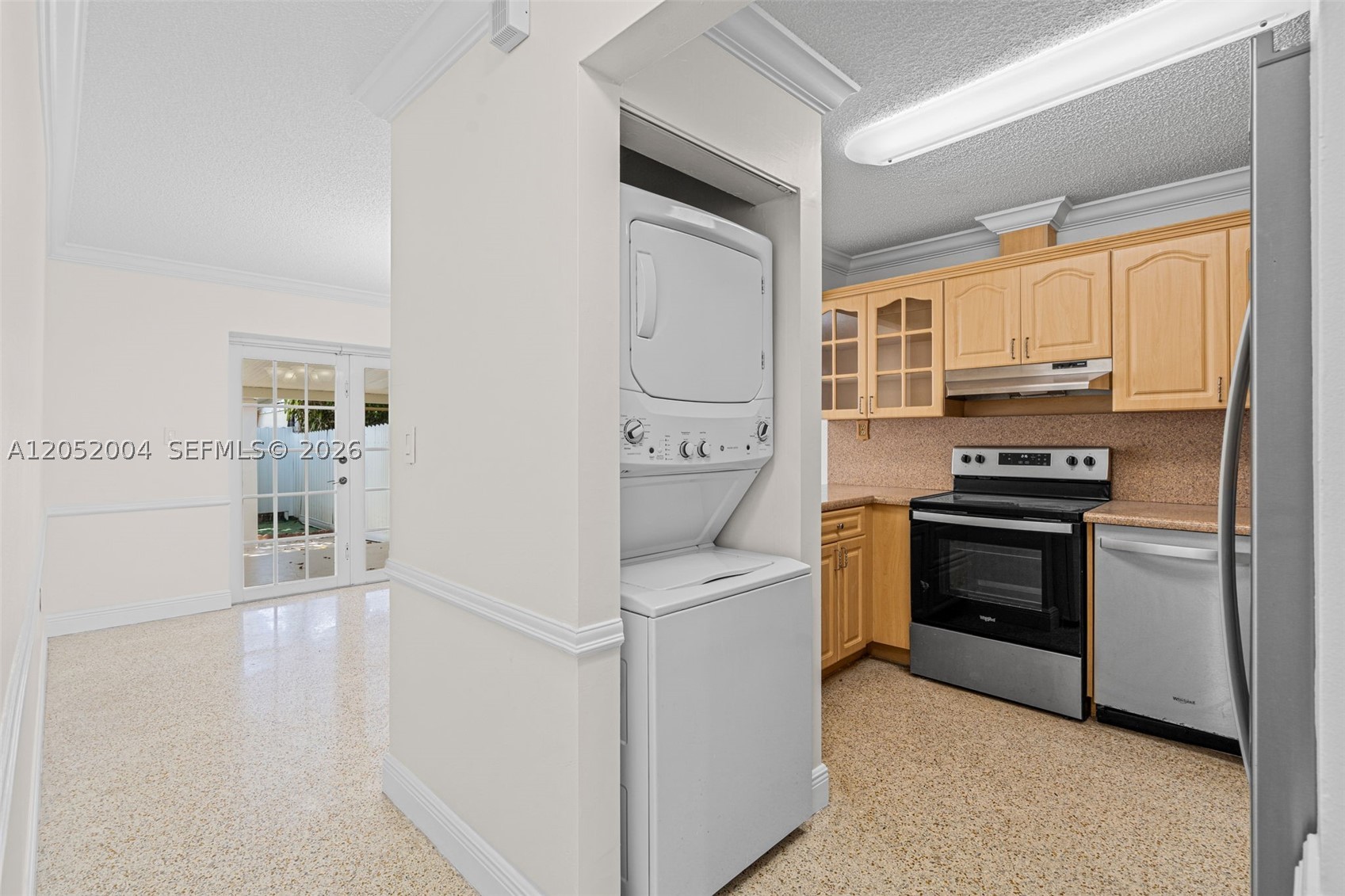 1333 W 37th St, Hialeah FL 33012
