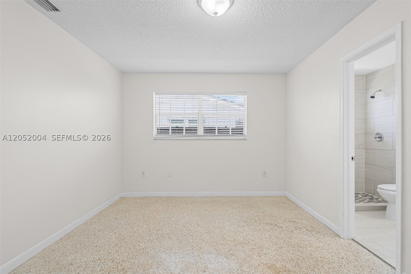 1333 W 37th St, Hialeah FL 33012
