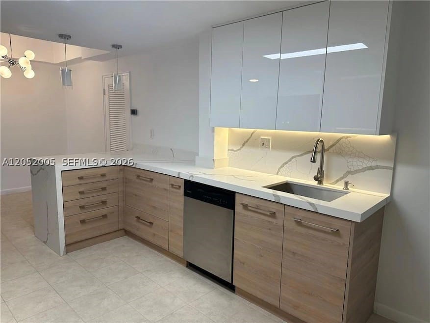 910 Bay Dr #9, Miami Beach FL 33141
