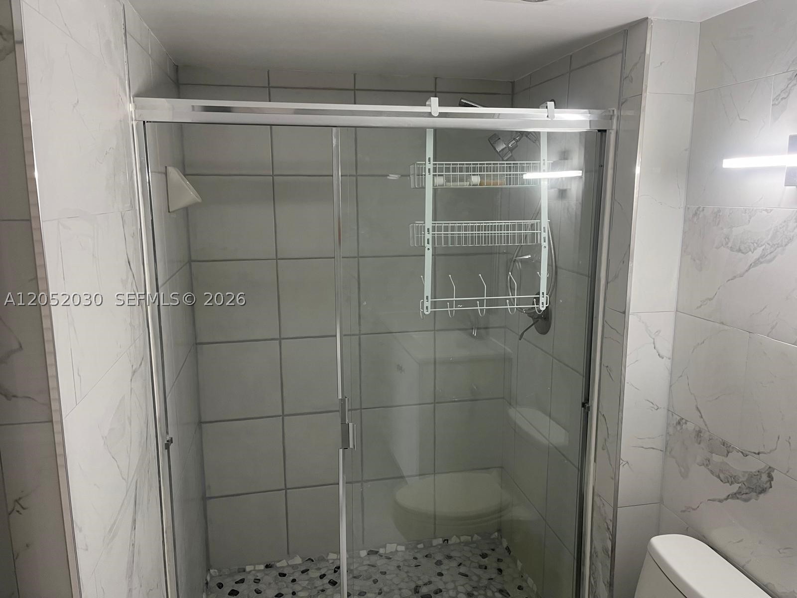 3701 N Country Club Dr #902, Aventura FL 33180