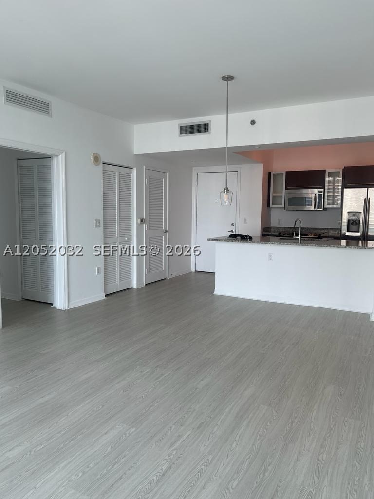 951 Brickell Ave #2803, Miami FL 33131