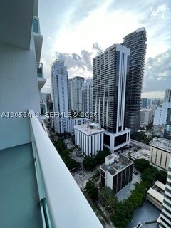 951 Brickell Ave #2803, Miami FL 33131