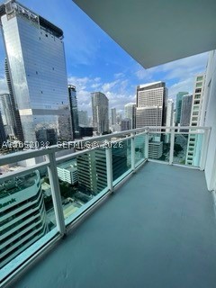 951 Brickell Ave #2803, Miami FL 33131