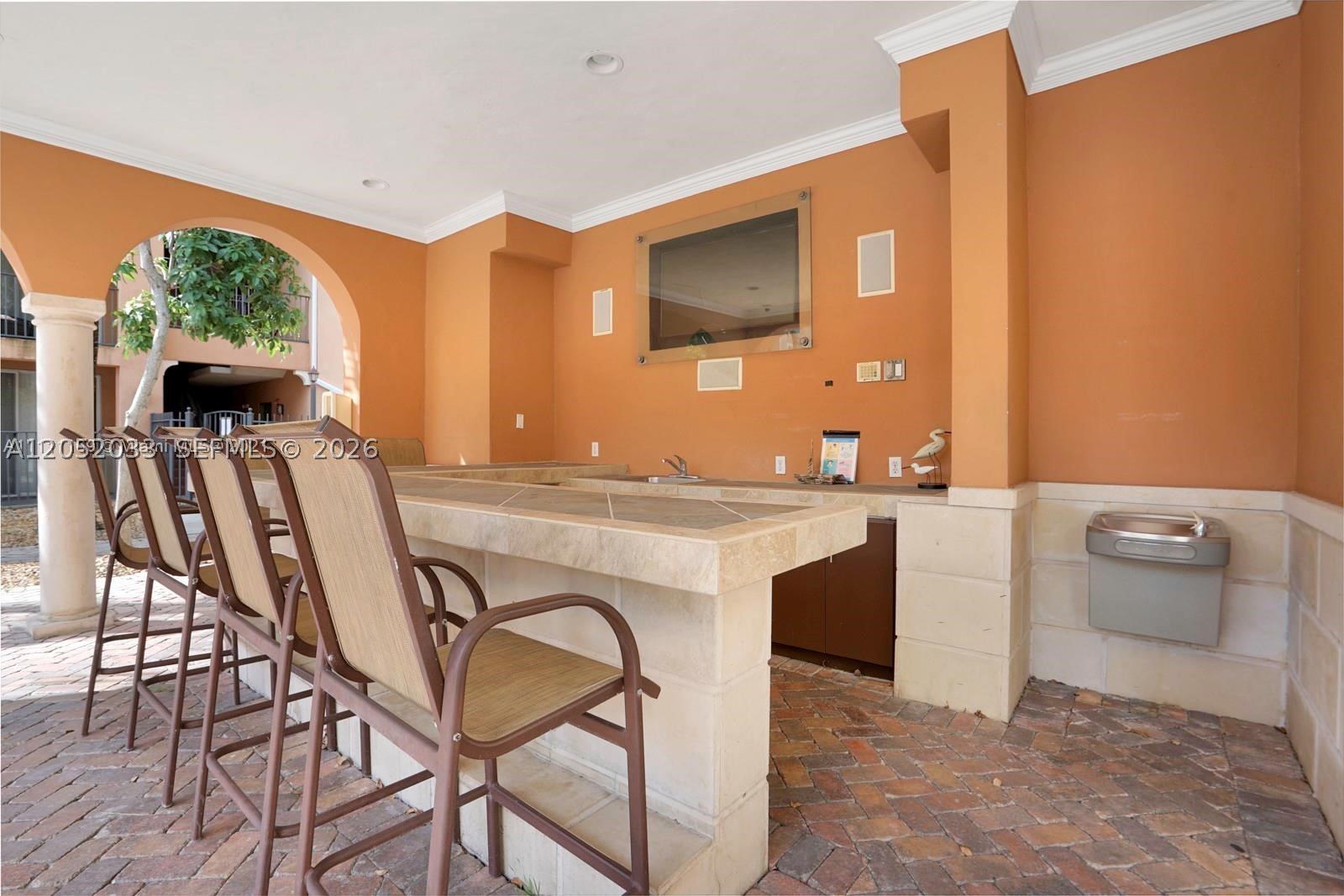 6861 SW 44th St #209, Miami FL 33155