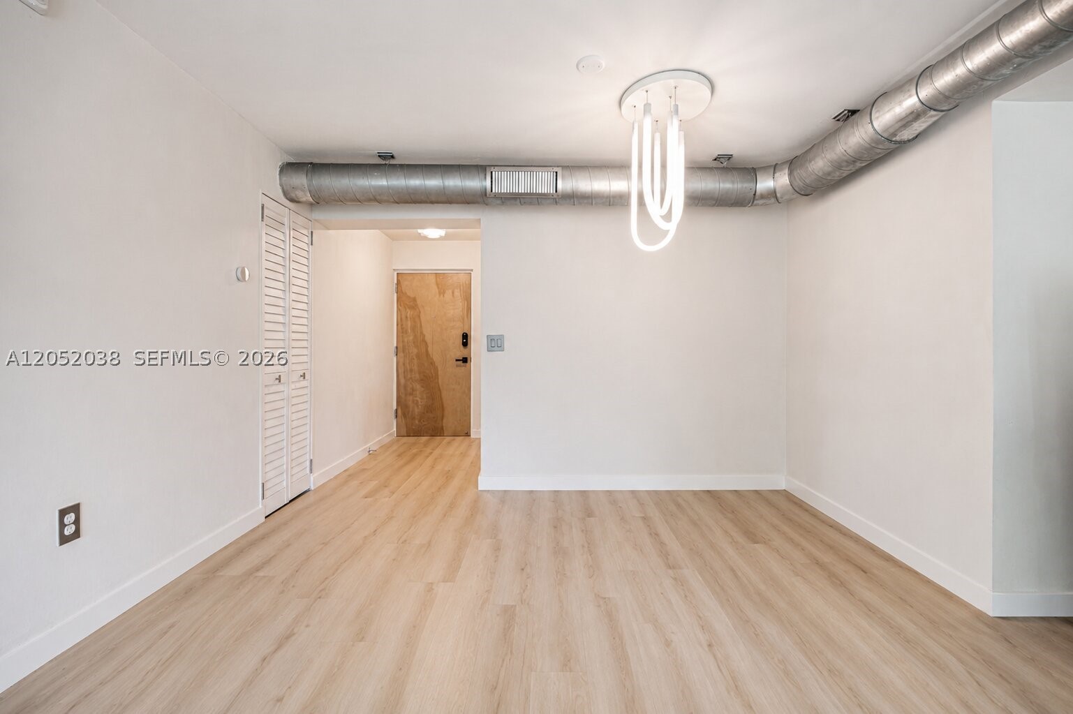 1900 Meridian Ave #204, Miami Beach FL 33139