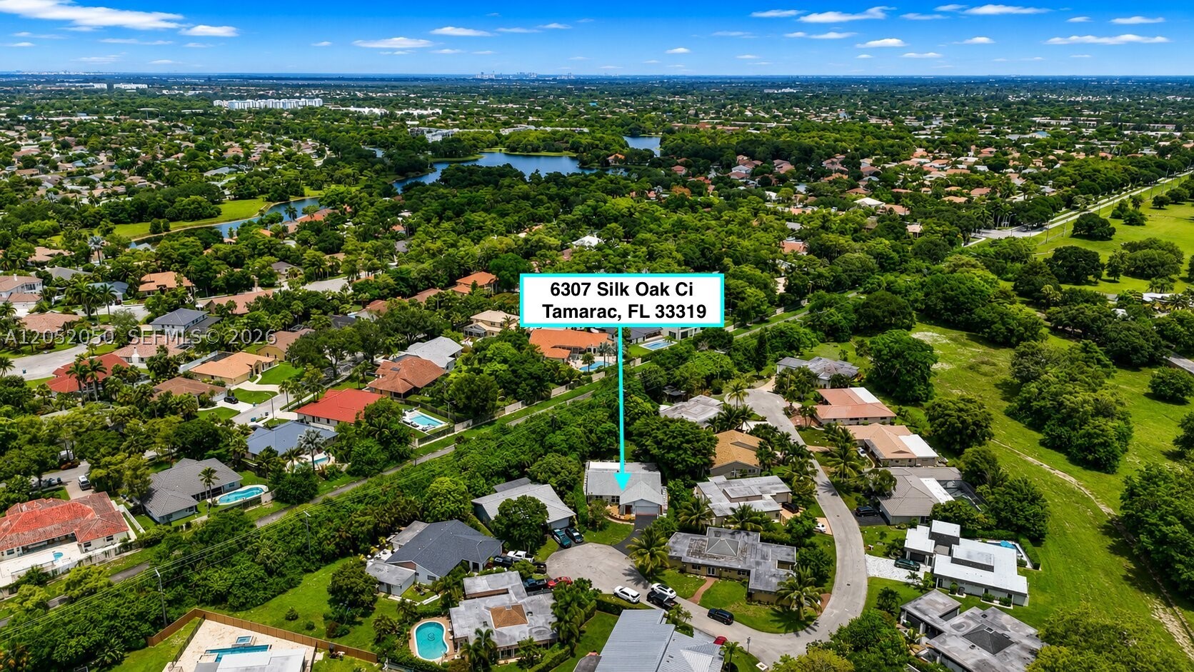 6307 Silk Oak Cir, Tamarac FL 33319