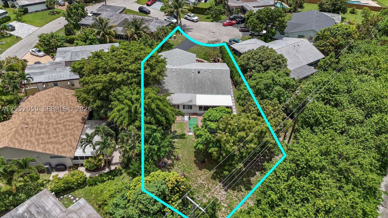 6307 Silk Oak Cir, Tamarac FL 33319