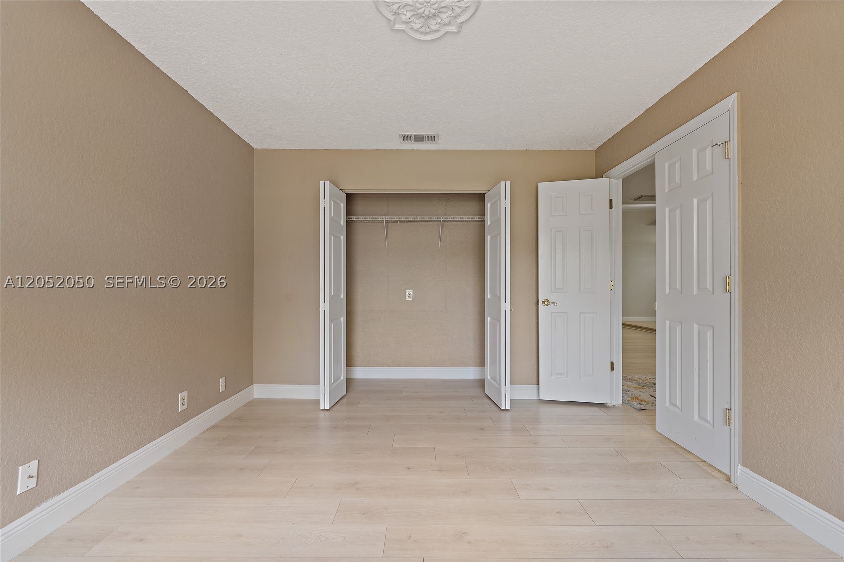 6307 Silk Oak Cir, Tamarac FL 33319