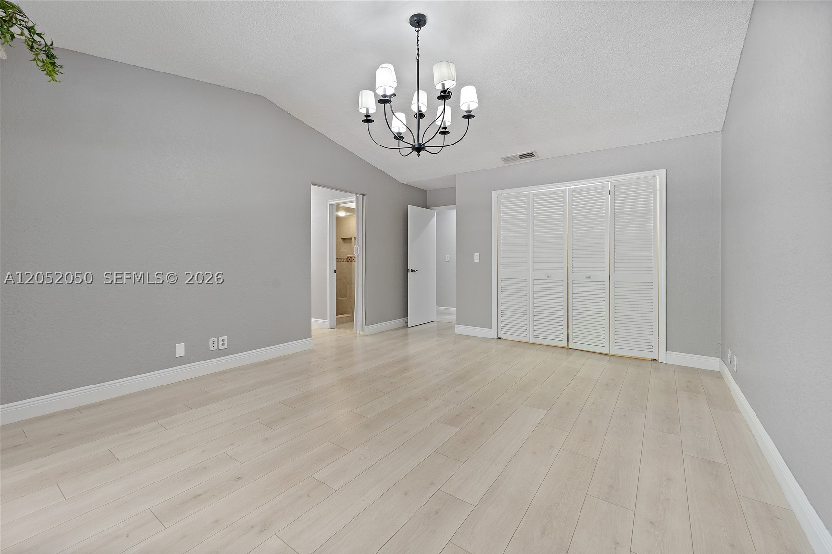 6307 Silk Oak Cir, Tamarac FL 33319