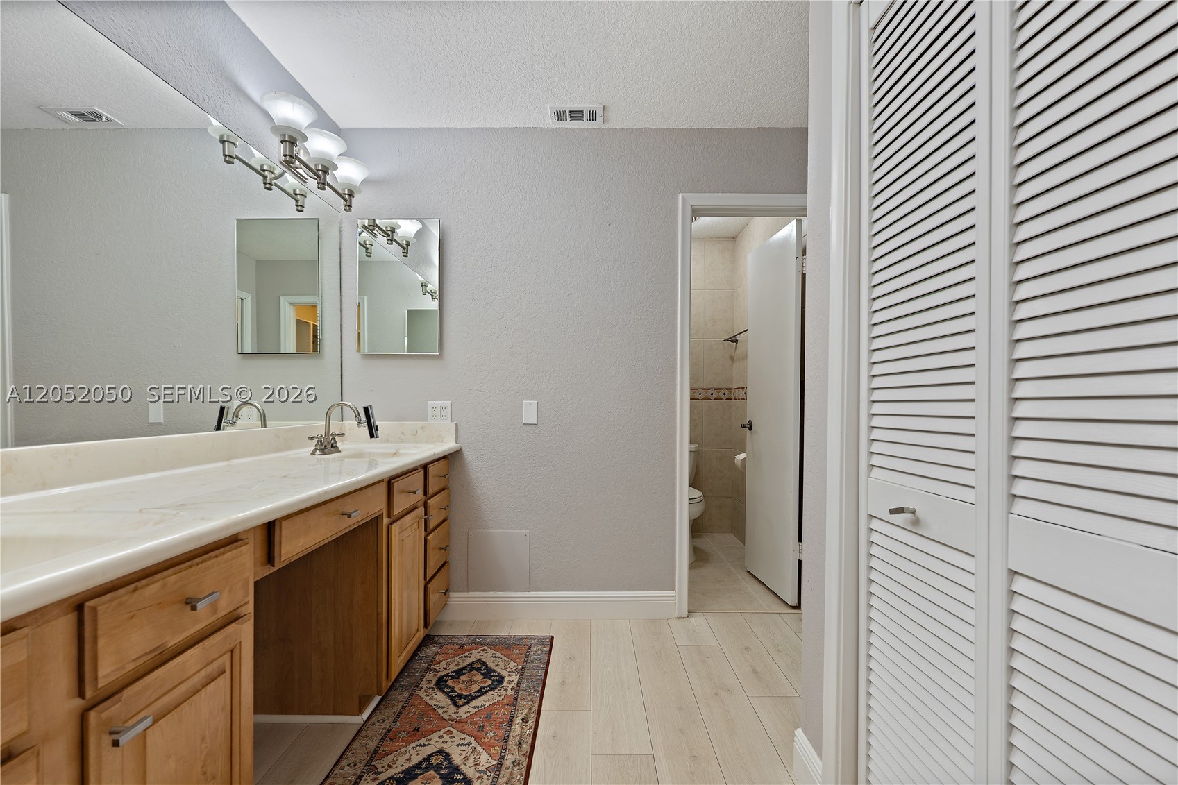 6307 Silk Oak Cir, Tamarac FL 33319