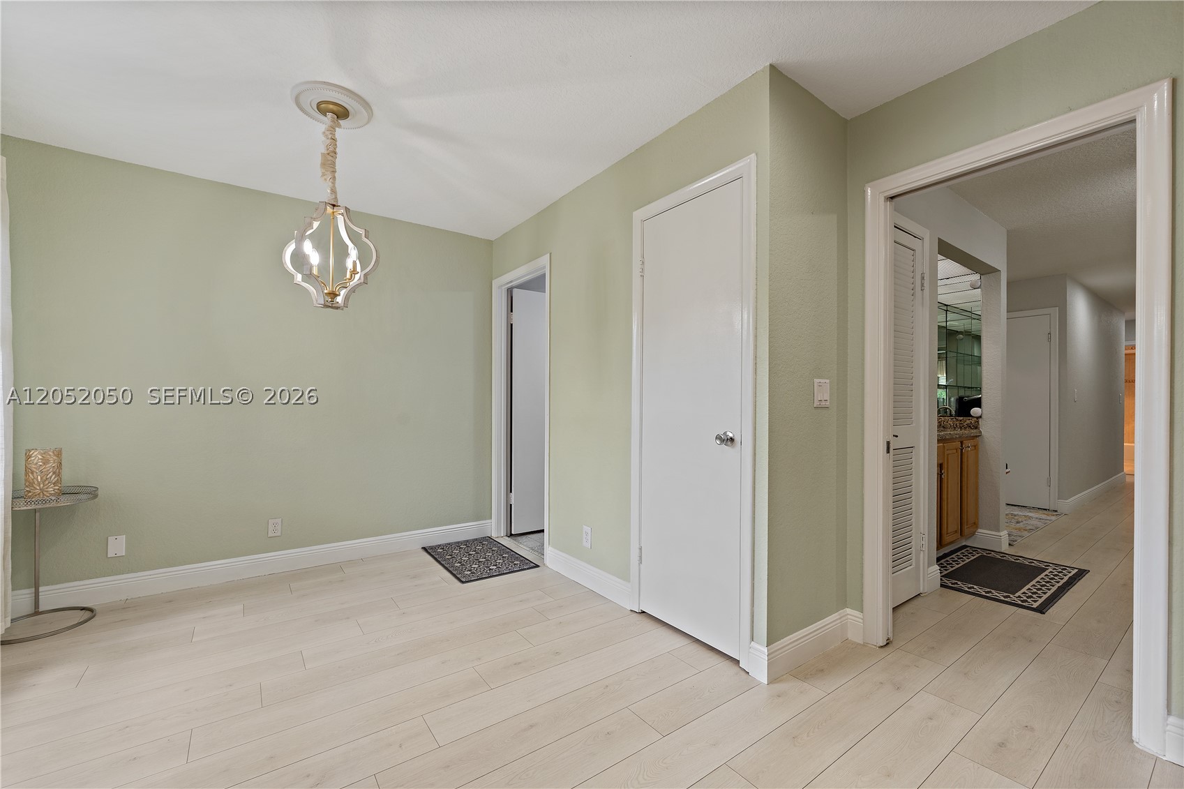 6307 Silk Oak Cir, Tamarac FL 33319