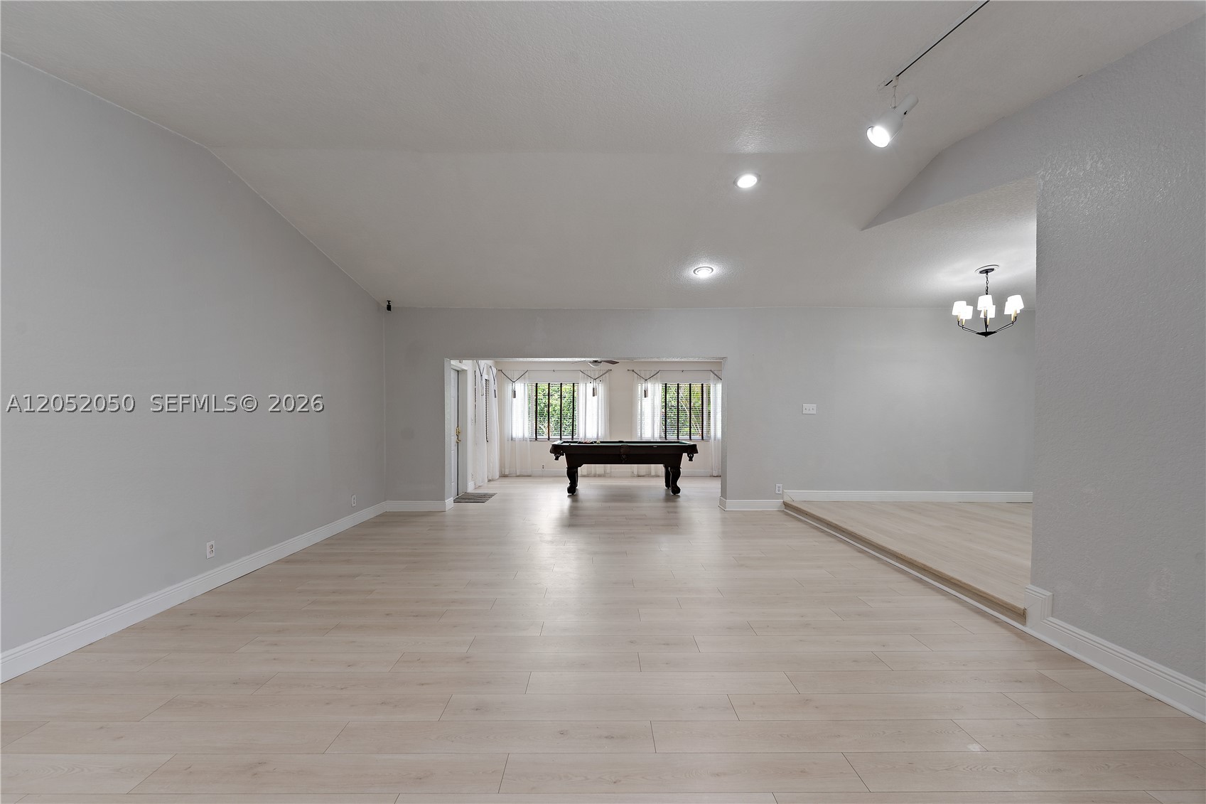 6307 Silk Oak Cir, Tamarac FL 33319