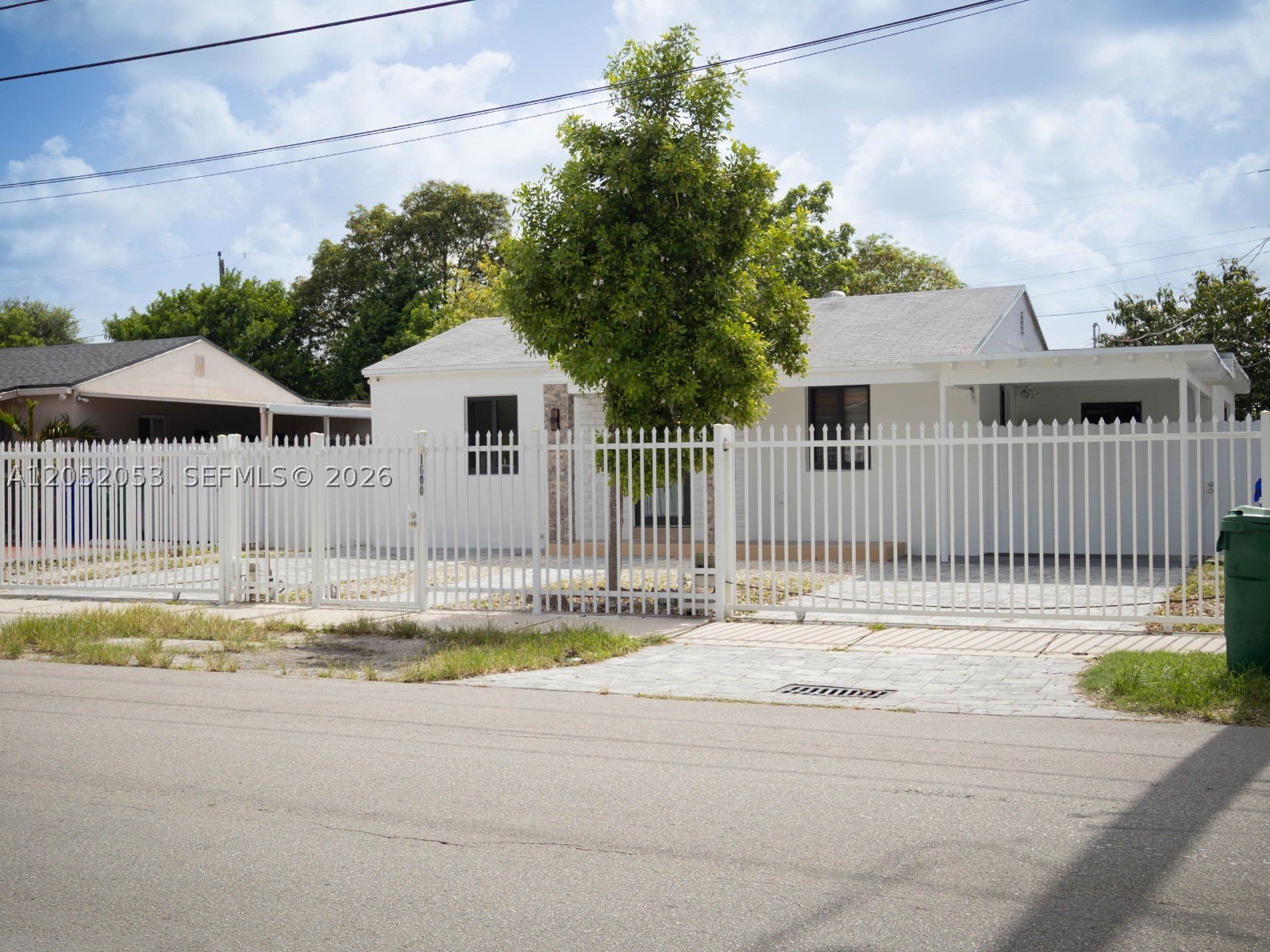1600 NW 29th Ave, Miami FL 33125