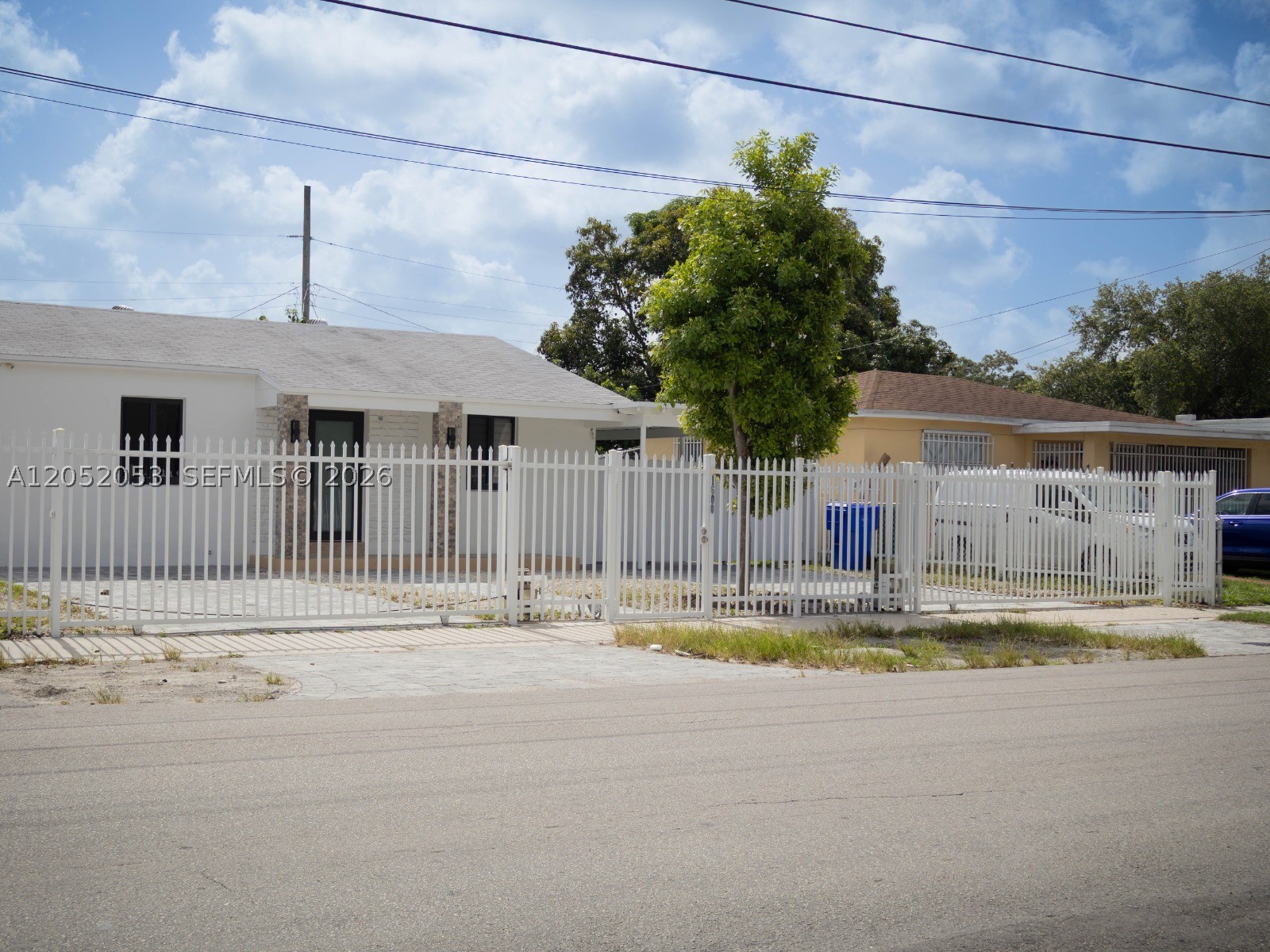 1600 NW 29th Ave, Miami FL 33125