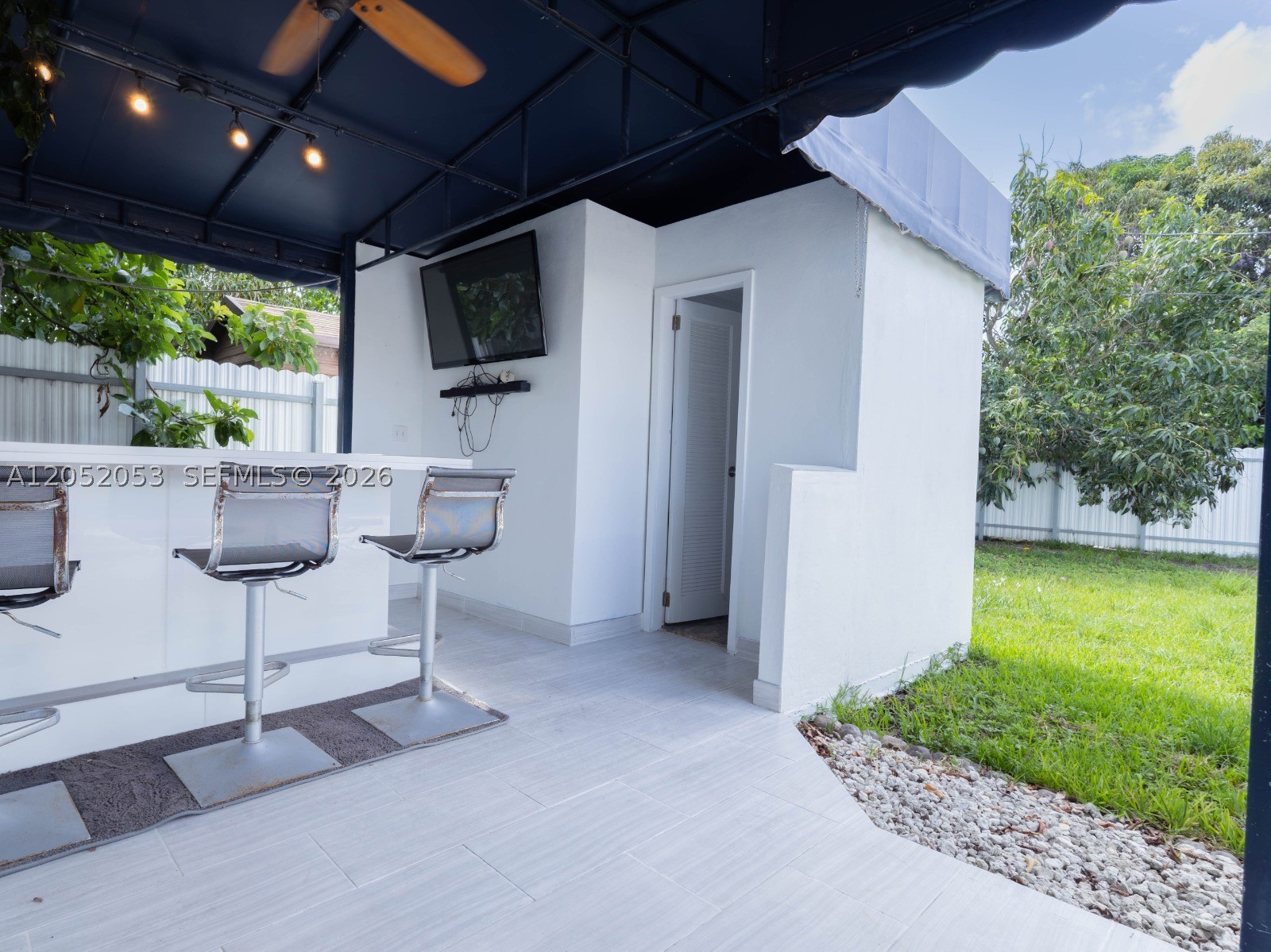 1600 NW 29th Ave, Miami FL 33125