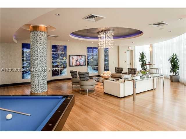 244 Biscayne Blvd #442, Miami FL 33132