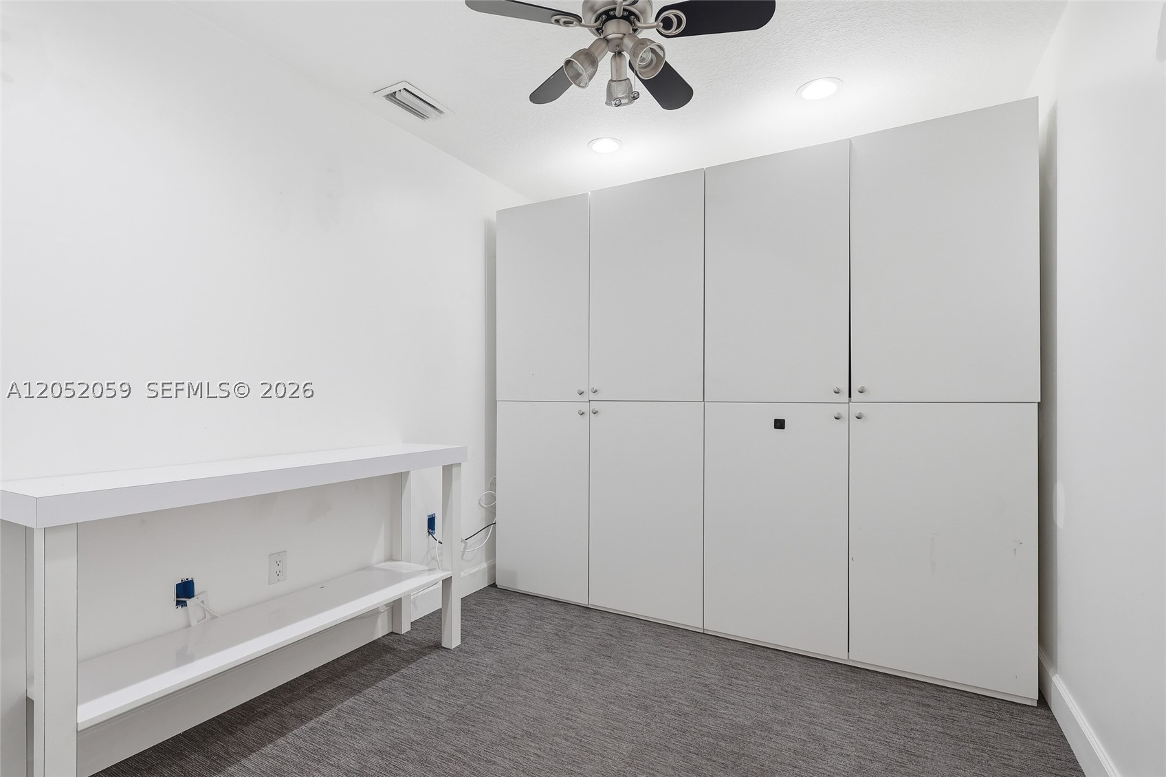 5431 SW 109th Ave, Davie FL 33328