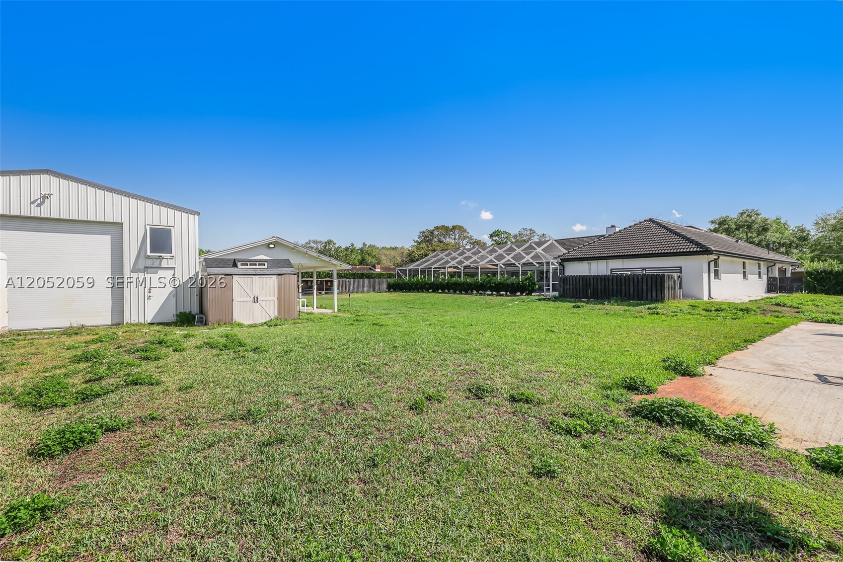 5431 SW 109th Ave, Davie FL 33328