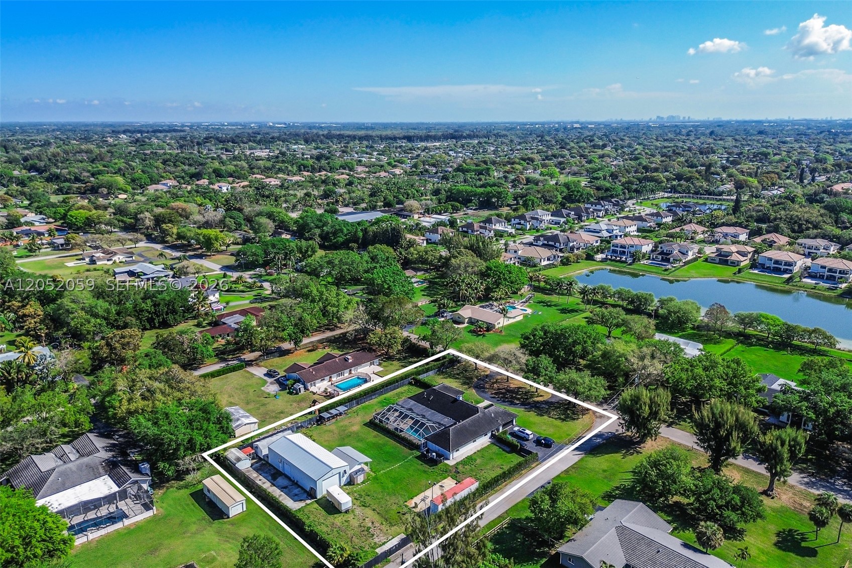 5431 SW 109th Ave, Davie FL 33328