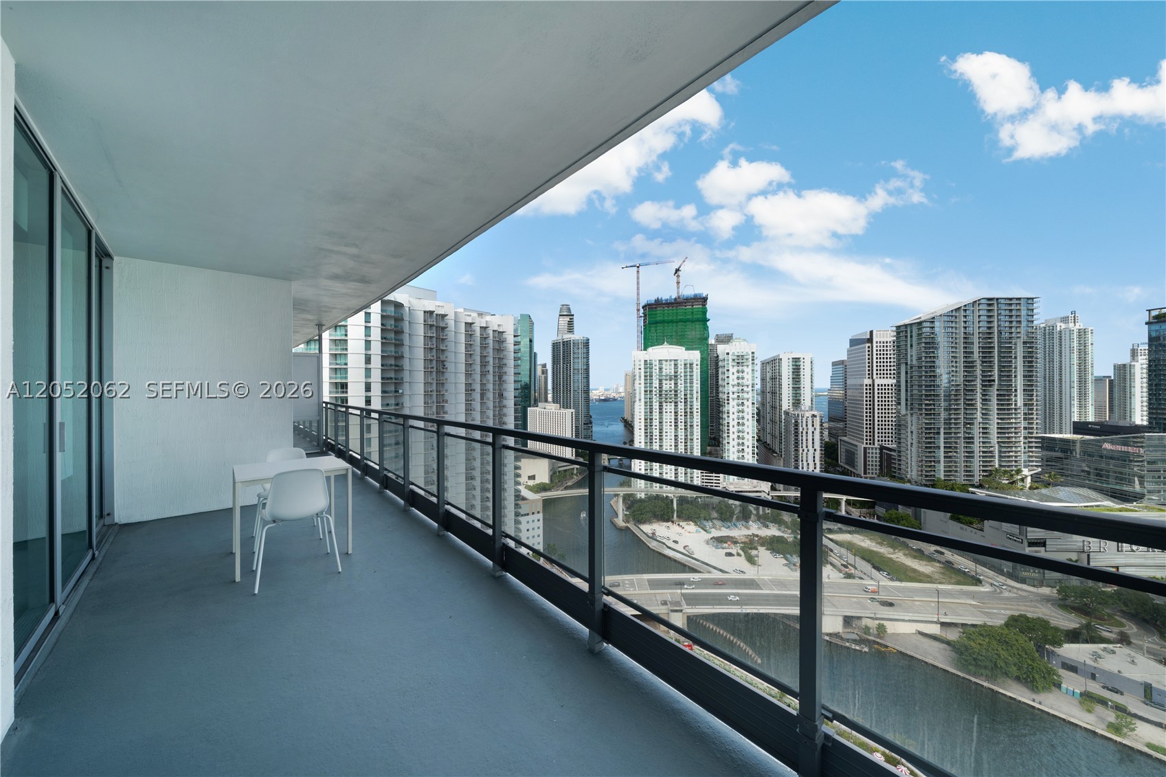 90 SW 3rd St #3511, Miami FL 33130