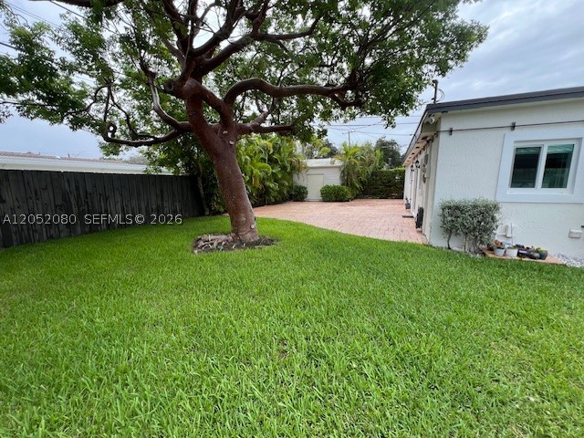 9211 SW 13th St, Miami FL 33174