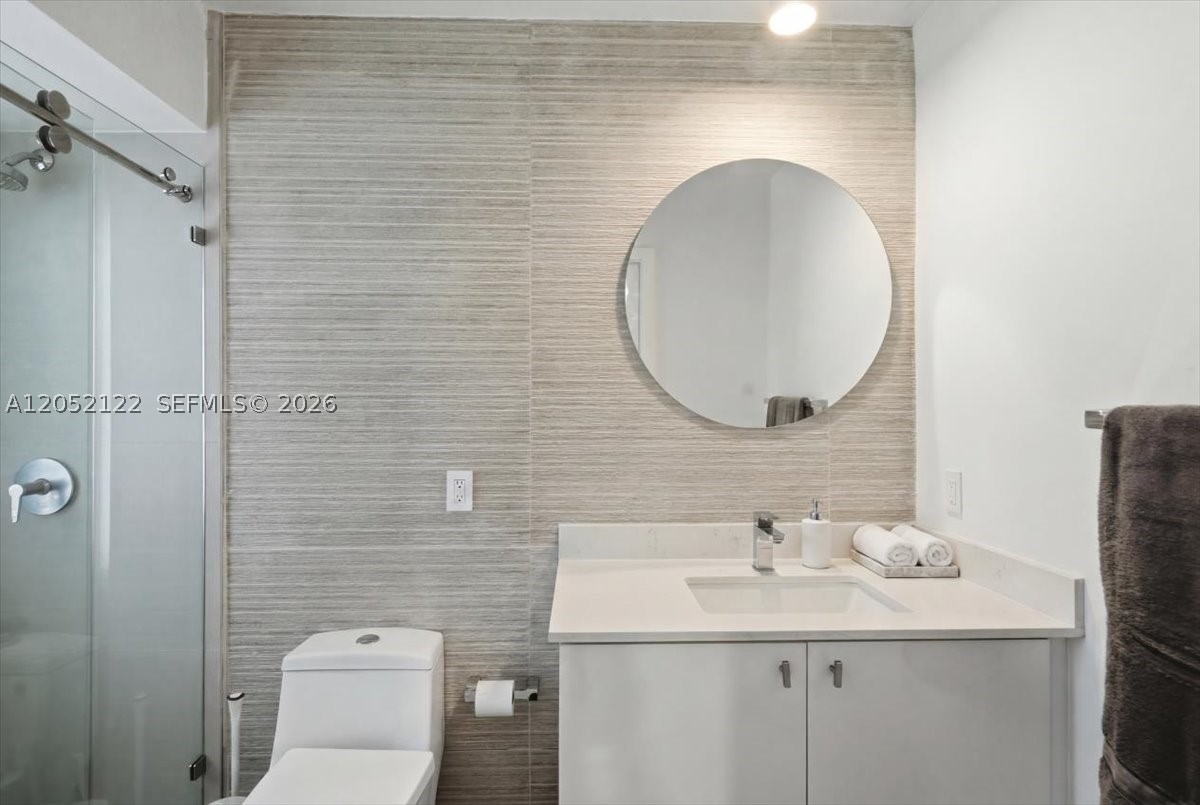 3321 NE 170th St #3321, North Miami Beach FL 33160