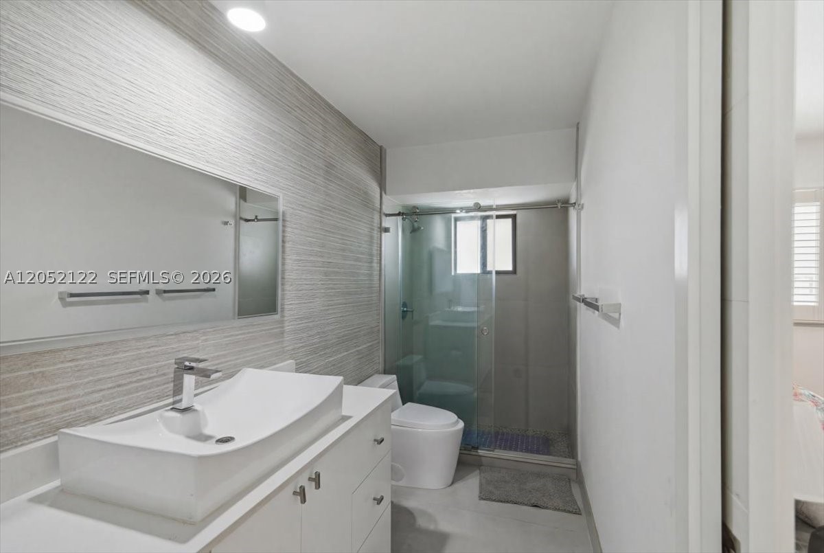 3321 NE 170th St #3321, North Miami Beach FL 33160