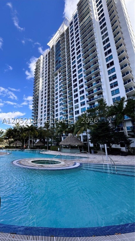 2641 N Flamingo Rd #2208N, Sunrise FL 33323