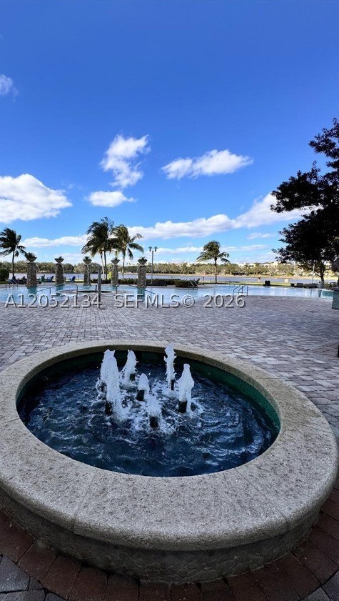 2641 N Flamingo Rd #2208N, Sunrise FL 33323