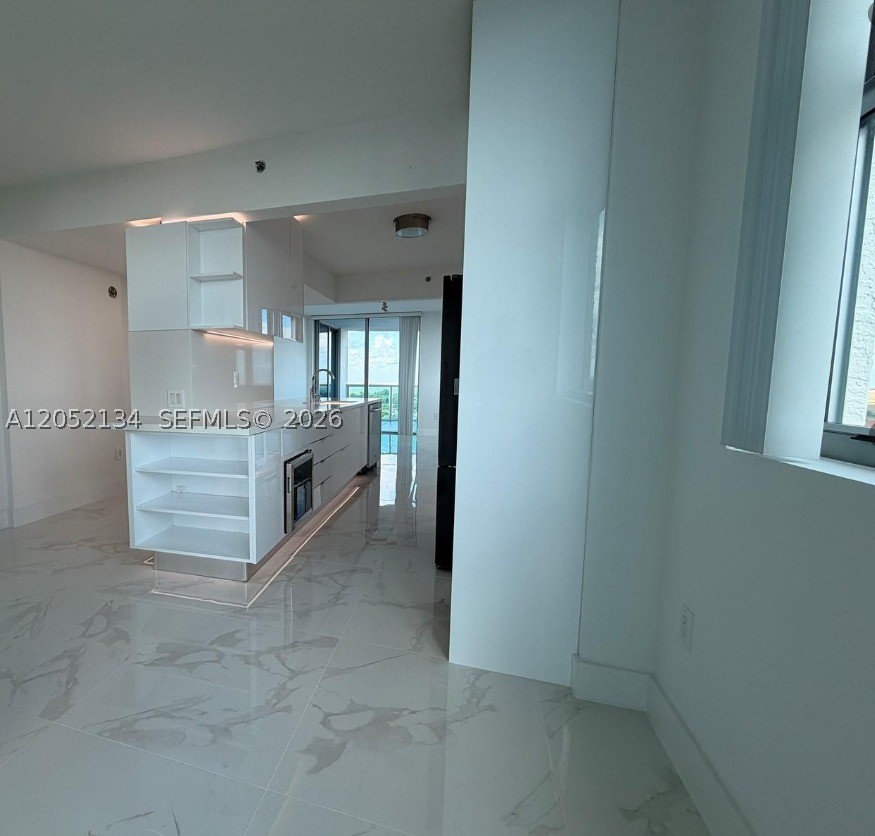 2641 N Flamingo Rd #2208N, Sunrise FL 33323